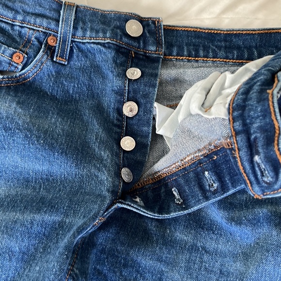 Levi 501 Jeans, only worn once or twice!! - Picture 2 of 5